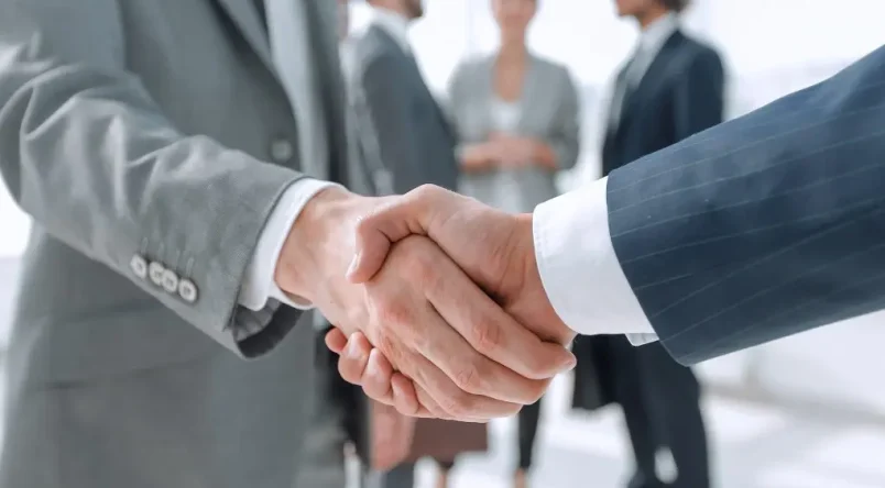 6570a287282ea9ecf19de1a1_partnership-business